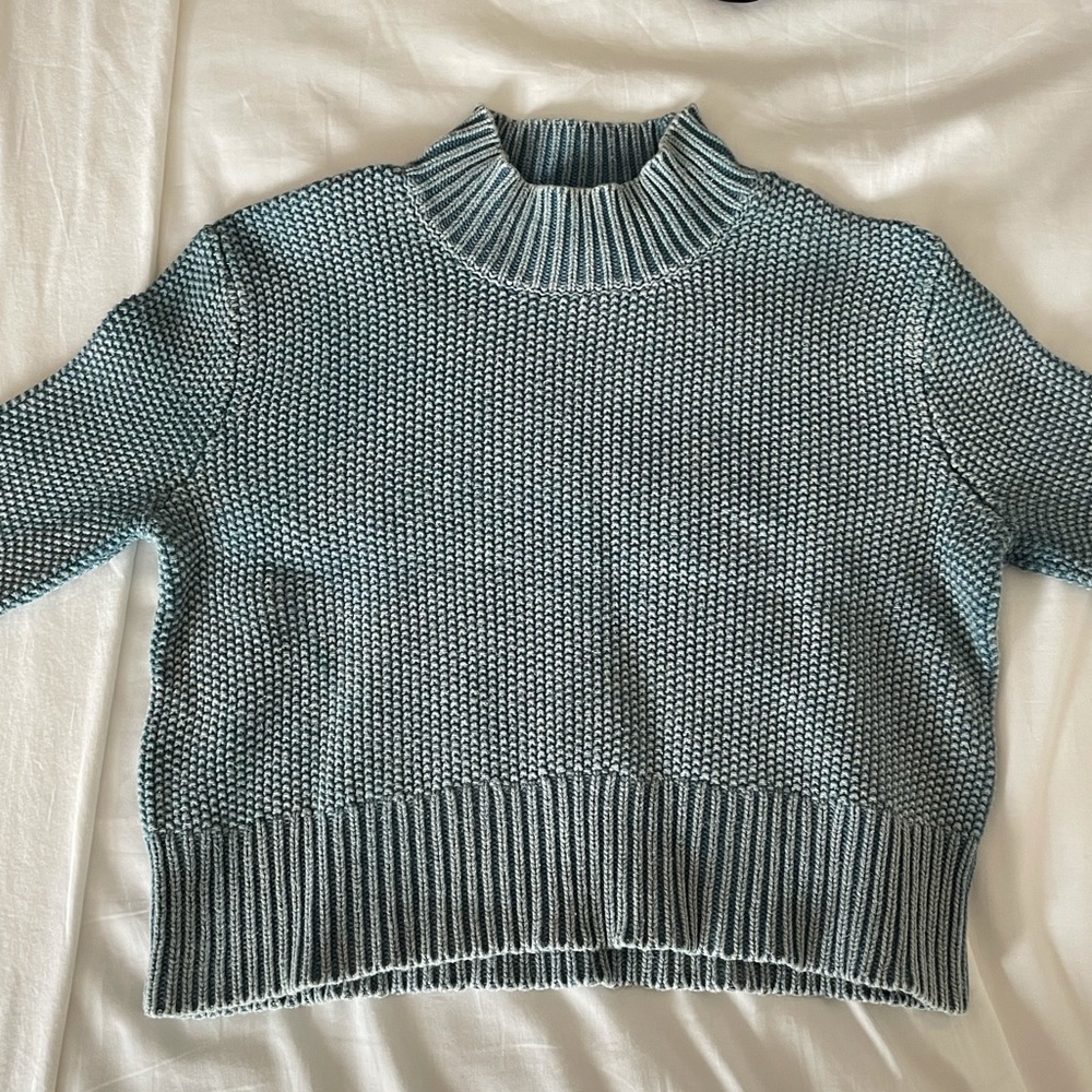Kendall & Kylie sweater